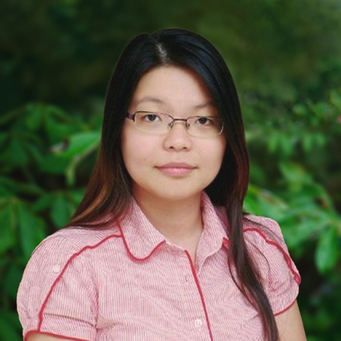 Ms Elaine Tiong  