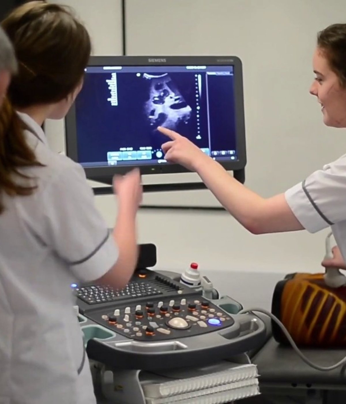 英國大學 University of Exeter BSc Medical Imaging Diagnostic Radiography 放射診斷課程